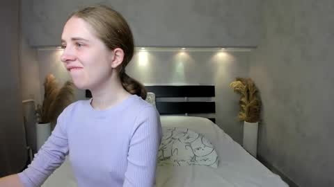 Camilla online show from October 5, 1:32 am