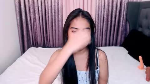 camilla_morena online show from January 17, 7:05 am