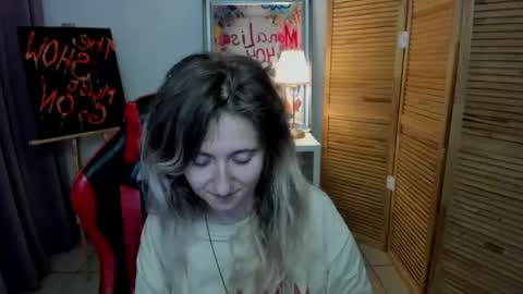 camilladreamer online show from August 3, 12:36 am