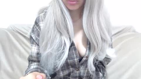 CamilleBunny online show from April 30, 2:39 am