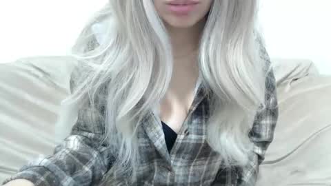 CamilleBunny online show from February 24, 3:27 am