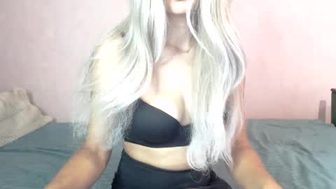 CamilleBunny online show from September 12, 5:08 am