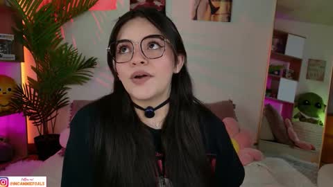   Lets reach 200 thumbs up  online show from September 8, 7:02 pm