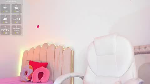 Candase online show from March 10, 11:55 am