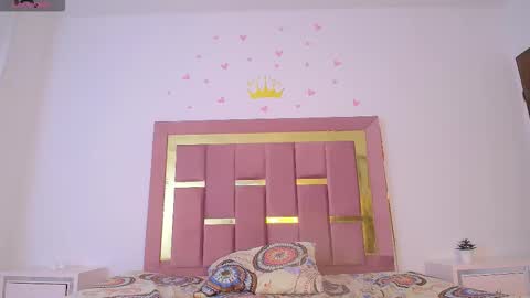 Candelita online show from March 11, 2:53 pm