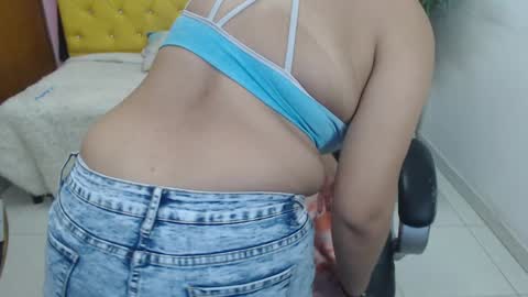 Snapshot of candiapole chatting on January 29, 1:17 pm Candy online show from January 29, 1:17 pm