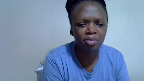 candiemaya online show from January 13, 6:23 pm