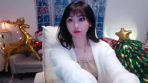 candy8998 online show from December 19, 2:45 am