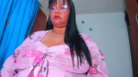Candy  Brown online show from May 28, 1:31 pm
