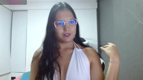  Candy  online show from February 11, 2:15 am