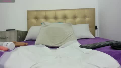 candy_sex_18x online show from October 5, 1:32 am