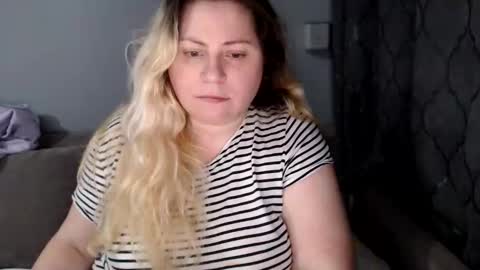 Laura online show from February 3, 6:33 am