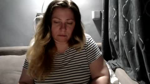 Laura online show from July 23, 1:58 am