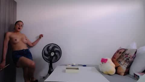 Candy Dowson online show from July 22, 9:38 pm