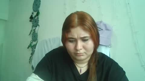 candygilr1821 online show from February 7, 1:53 pm