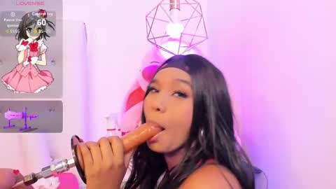 candy hot online show from March 13, 7:48 pm