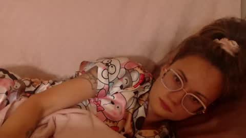say meow and send tip  online show from July 25, 5:20 pm