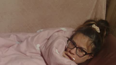 say meow and send tip  online show from December 5, 7:15 pm