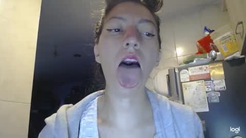 Snapshot of candymilfff chatting on January 31, 11:13 pm candymilfff online show from January 31, 11:13 pm