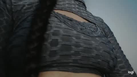 Snapshot of candymilfff chatting on February 26, 2:41 am candymilfff online show from February 26, 2:41 am