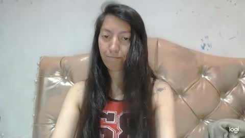 Snapshot of candymilfff chatting on February 9, 9:17 pm candymilfff online show from February 9, 9:17 pm