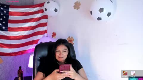 Candys Victoria online show from July 5, 5:13 am