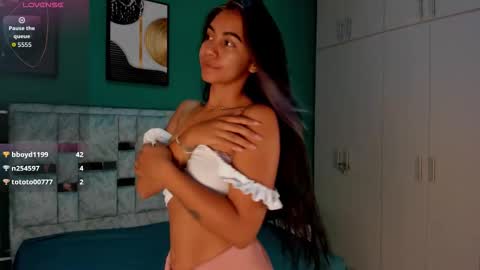 canelaa sweett online show from March 10, 12:31 pm