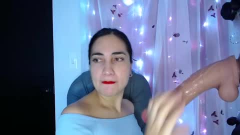 Snapshot of capricornio_16 chatting on March 4, 11:08 am CAPRICORNIO online show from March 4, 11:08 am