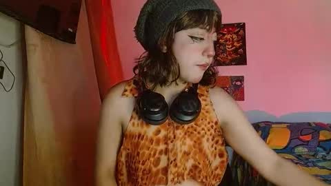 Amy online show from February 2, 10:31 pm