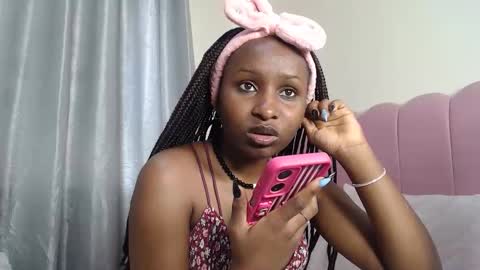 caramel online show from October 23, 9:04 am