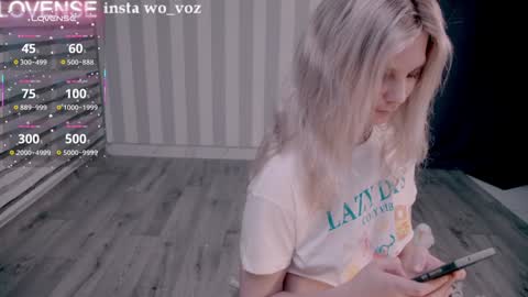 NONA    follow online show from March 14, 7:09 am