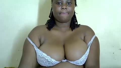 carisweet online show from March 3, 4:46 pm