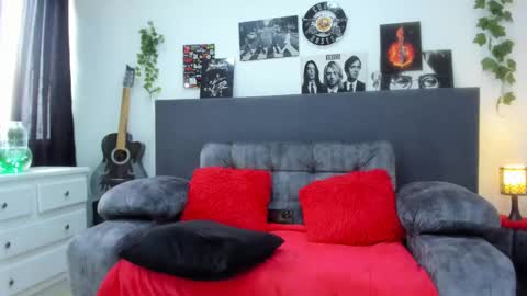 Snapshot of carla_gsex chatting on September 19, 5:12 pm Carla online show from September 19, 5:12 pm