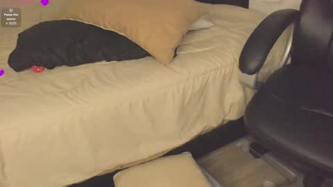 Carla online show from November 17, 5:41 am