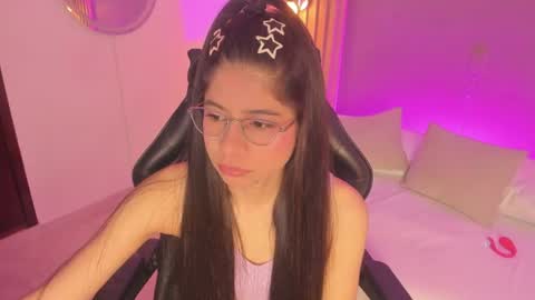 C A R L I N A online show from June 16, 12:39 pm