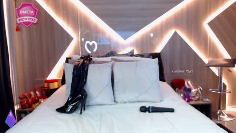 Snapshot of carlotta_ricci chatting on February 22, 4:26 pm Carla Carla I am sensual goddes and i was born for loveworshipping and enjoyment. online show from February 22, 4:26 pm