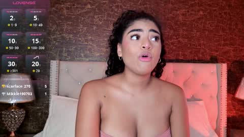 Carly Monroe  online show from November 29, 10:30 am