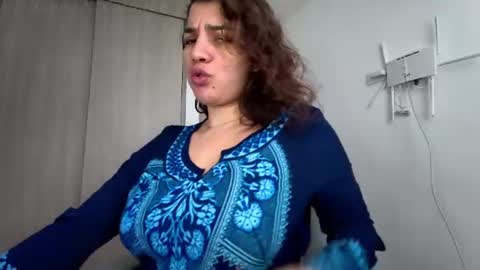 carmesix__ online show from June 12, 1:52 pm