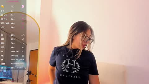    online show from November 7, 6:19 am