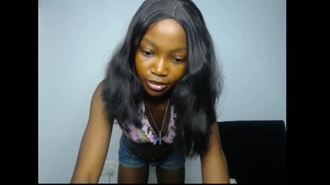 caroline online show from May 1, 4:37 am