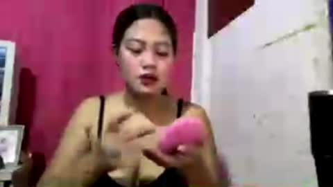 Philippa online show from June 13, 11:18 am