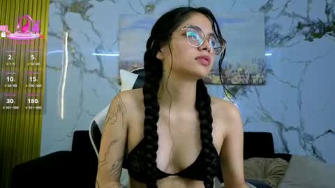 CAROLINA  online show from June 4, 11:20 pm
