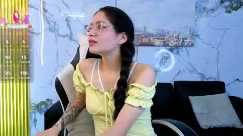 CAROLINA  online show from June 16, 11:50 pm