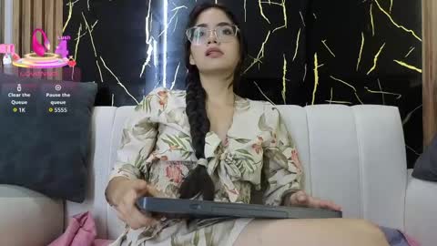 CAROLINA  online show from April 24, 12:02 am