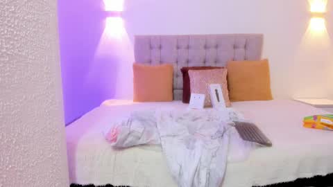 Carolina online show from October 2, 12:43 pm