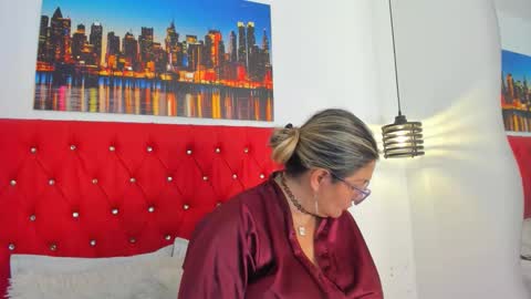 Carolina online show from February 28, 8:19 pm