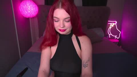 Snapshot of carolinadia chatting on December 2, 8:53 pm carolinadia online show from December 2, 8:53 pm