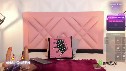 caroline daring online show from April 28, 12:09 pm