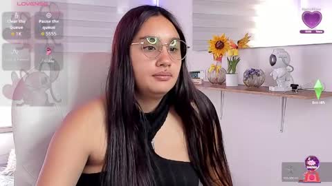 caroline_rodriguez_9 online show from April 29, 7:19 pm