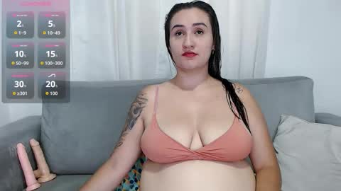 Snapshot of carolinefantasy_ chatting on September 25, 5:22 pm Caroline online show from September 25, 5:22 pm